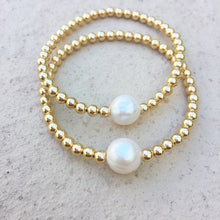 Load image into Gallery viewer, Pearl Bracelet - 4mm
